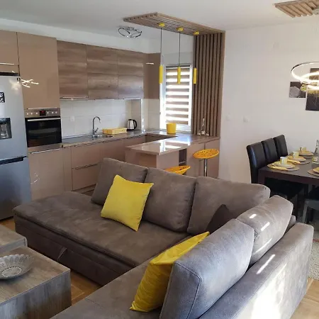 Lazarevic Lux Pirot